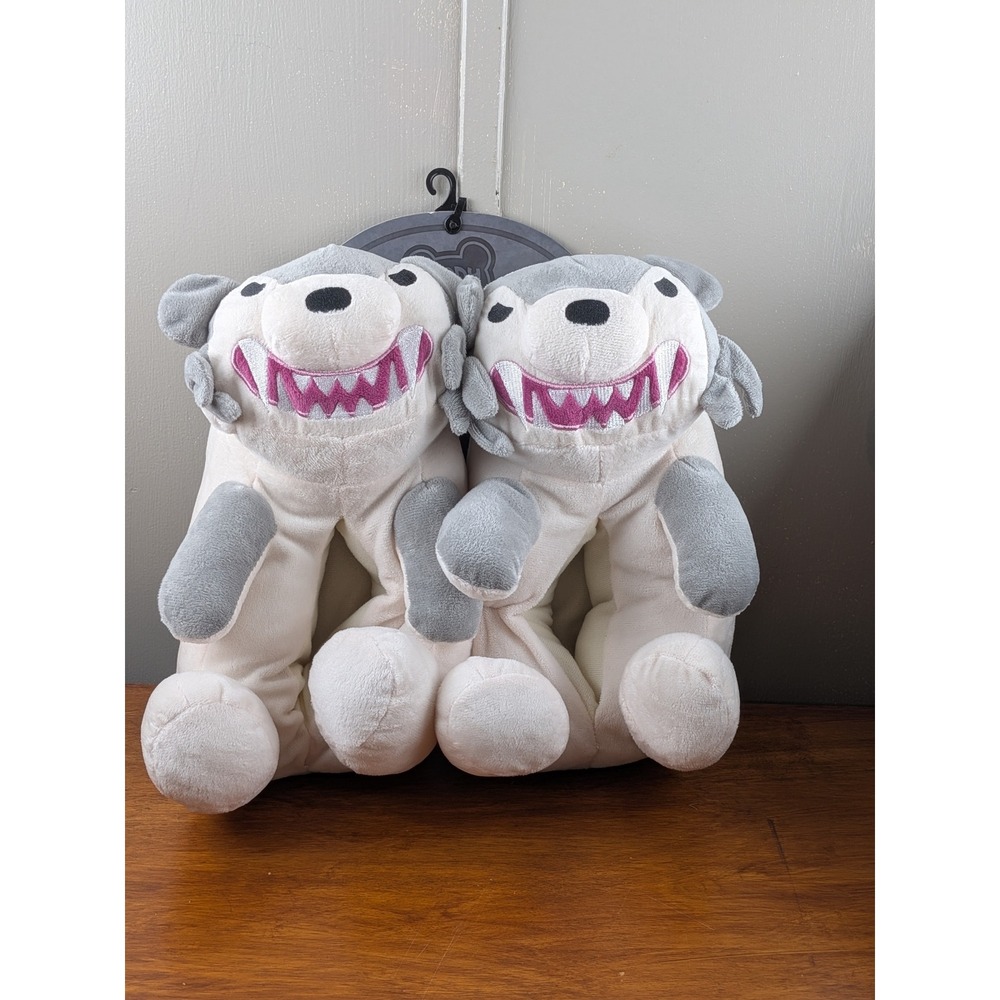 Deddy Bears Howl the Wolf Plush Slippers Faux Fur Grey White Womens Size 7-8 M-L